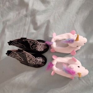 Slippers and boots for American Girl Doll